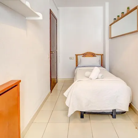 Llopart By Hello Homes Apartmán *